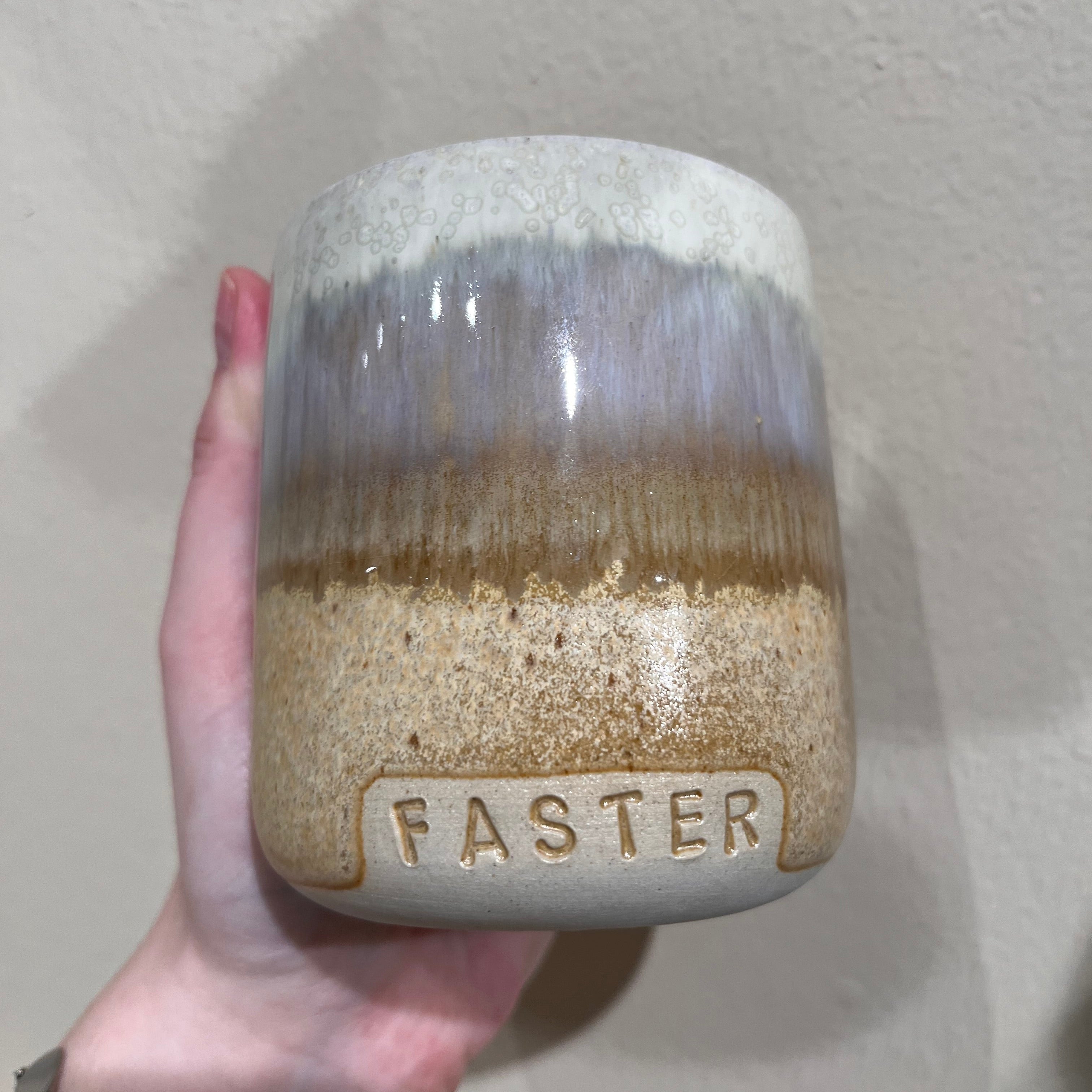 Vaarhus keramikkop ''FASTER''