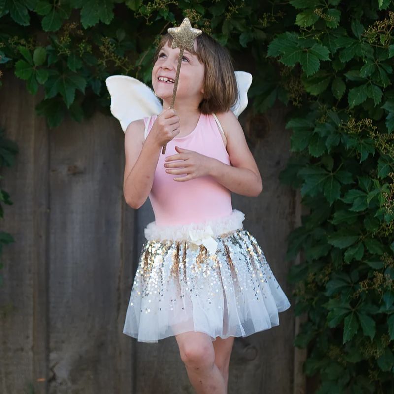 Fe-kostume med vinger og tryllestav (4-6 år)