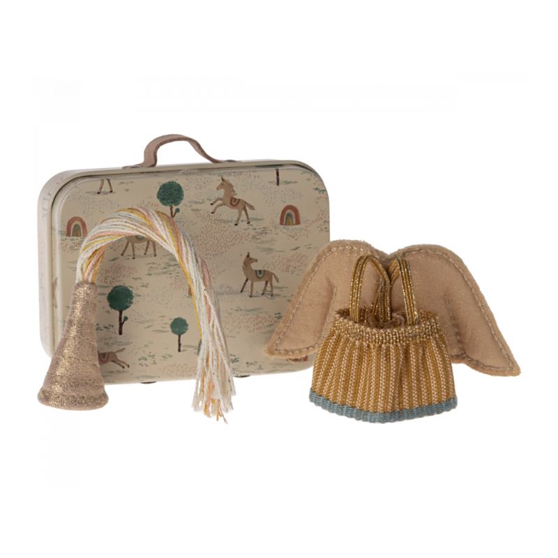 Fetøj til lillesøstermus i kuffert