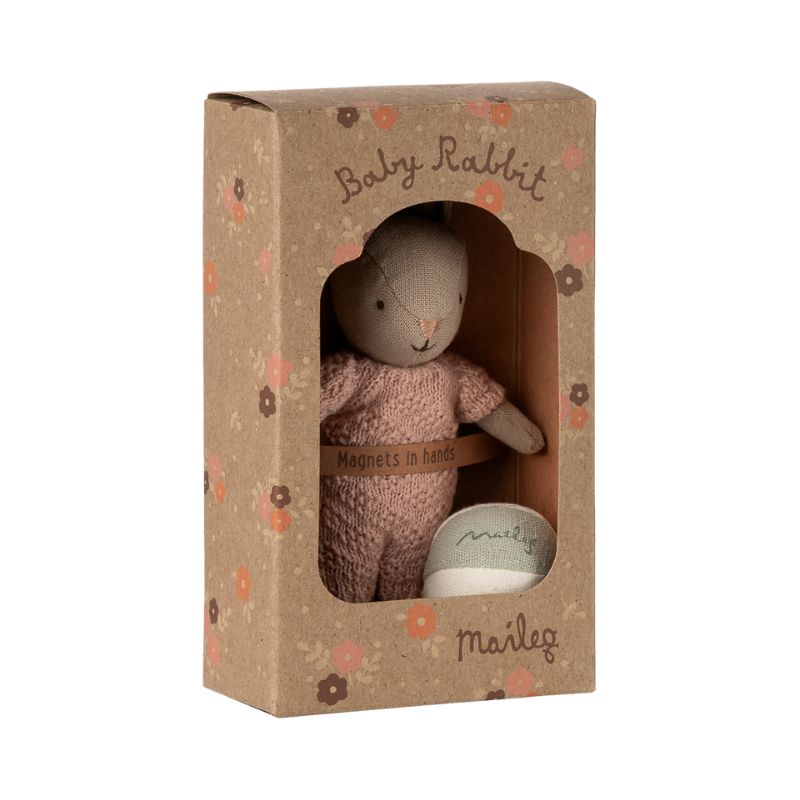 Kaninbaby med bold - Sand/rosa
