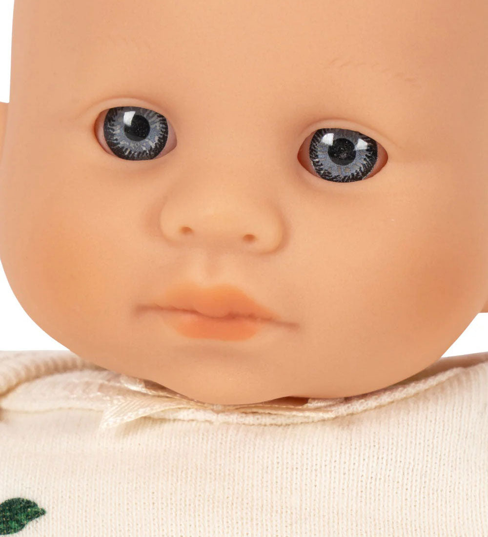 Min første mini dukke - cherry