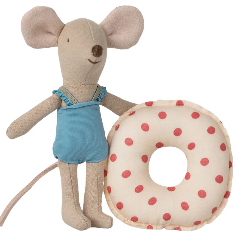 Strandmus med badering