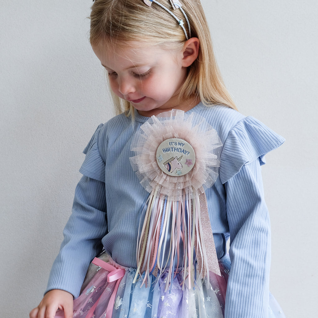 Badge, "It's my birthday" m. enhjørning