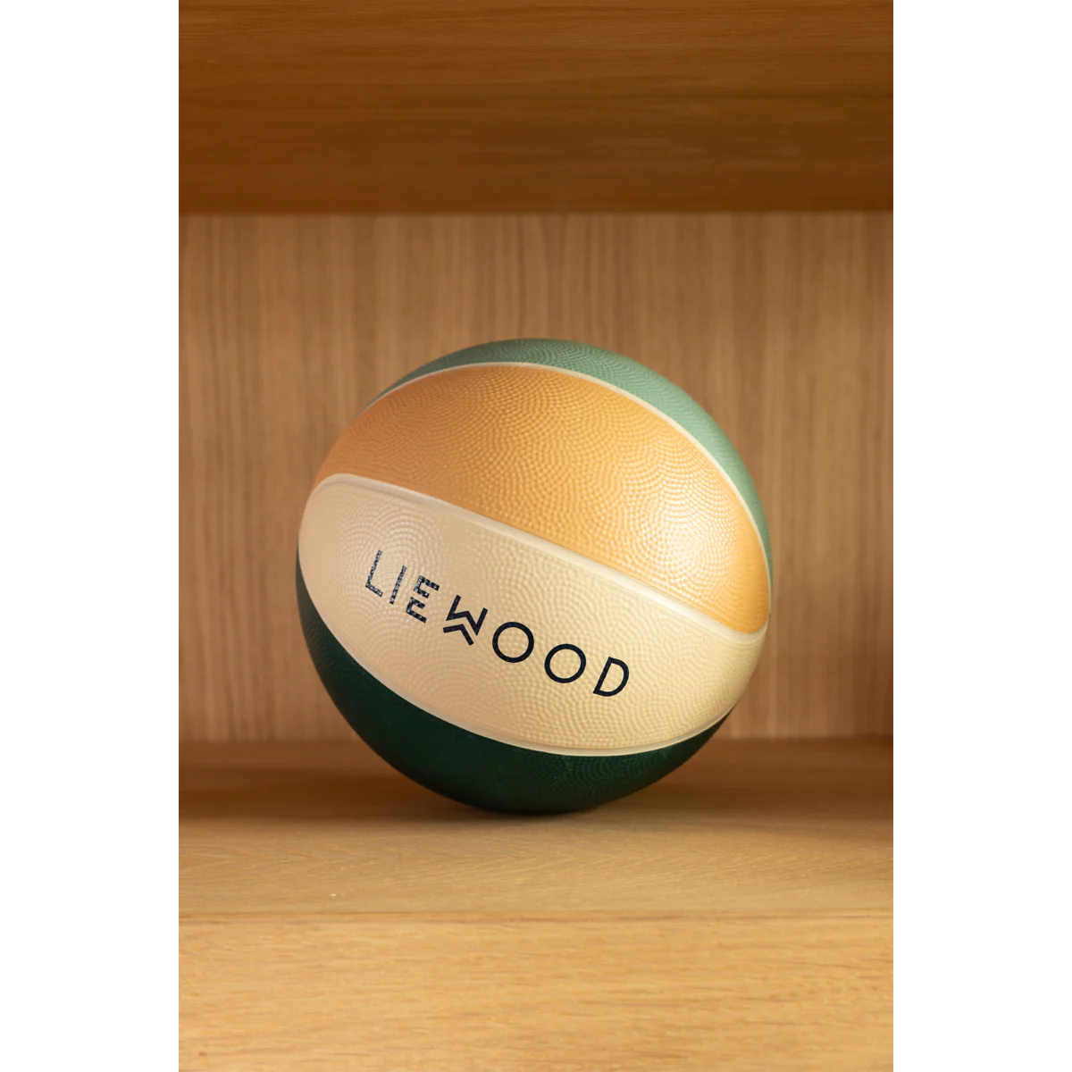Desmond basketball