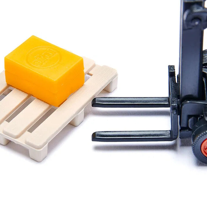 Bilsæt DHL transport 7 dele 6335