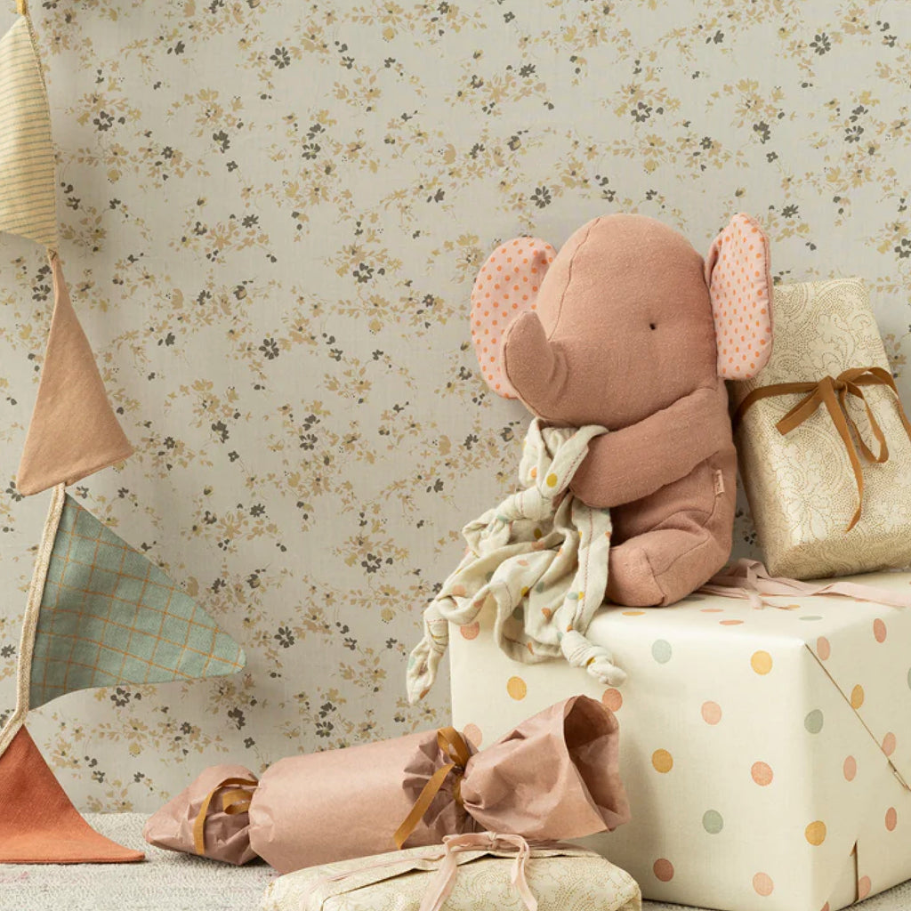 Lullaby Friends, elefant med musik