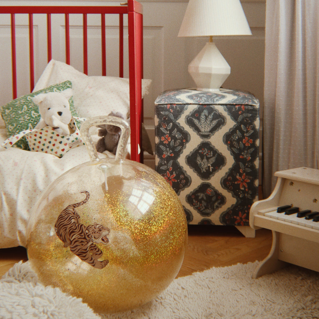 Hoppebold med håndtag - Glitter Tiger