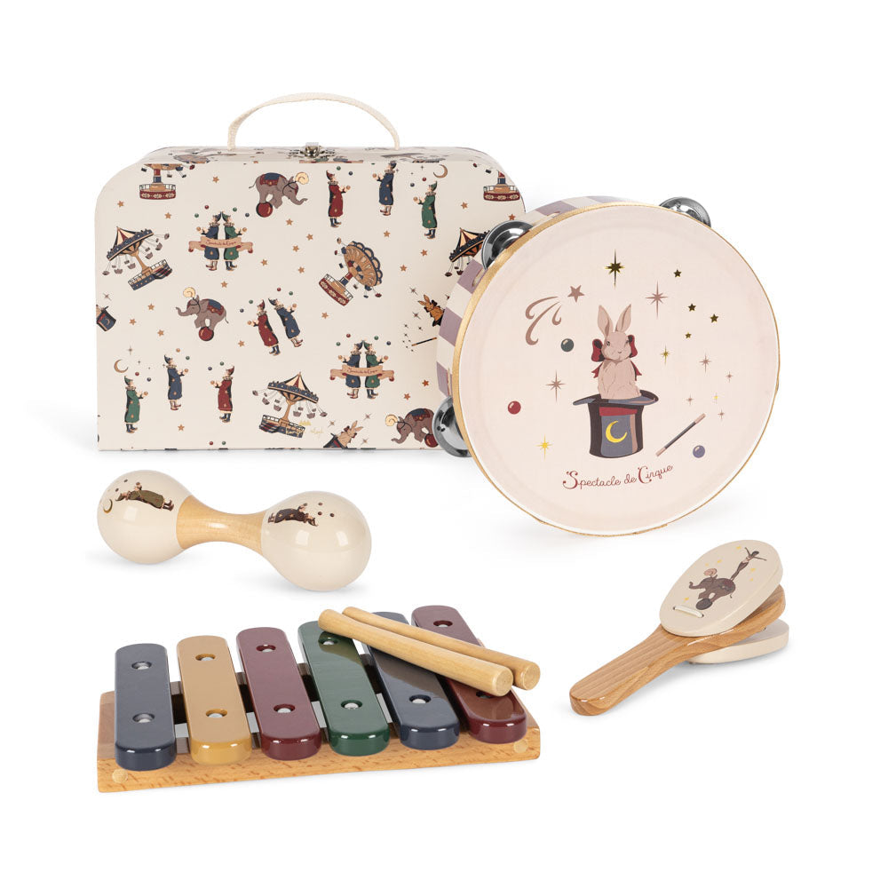 Musiksæt i cirkuskuffert